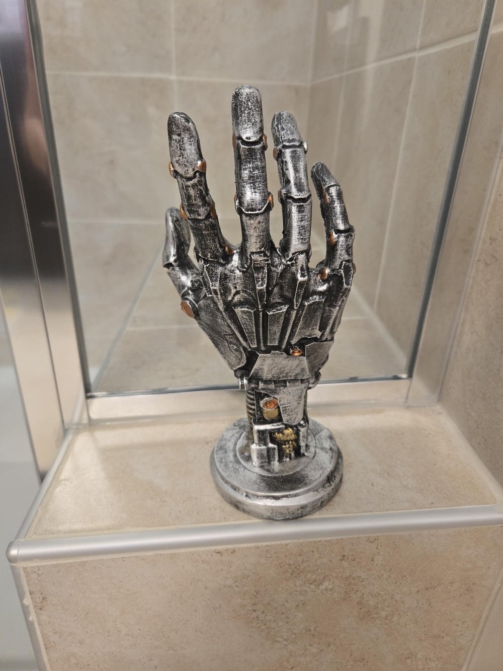 Mechanical Hand Art Sculpture/Gaming Controller Holder - Picture 3 of 5